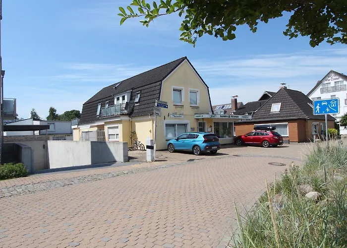 Appartement Haus Seemoewe Whg 2 *